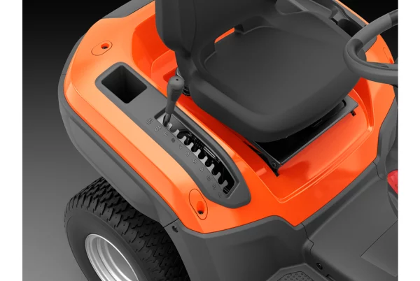 HUSQVARNA TC 220T Traktor mit Heckauswurf – Bild 8